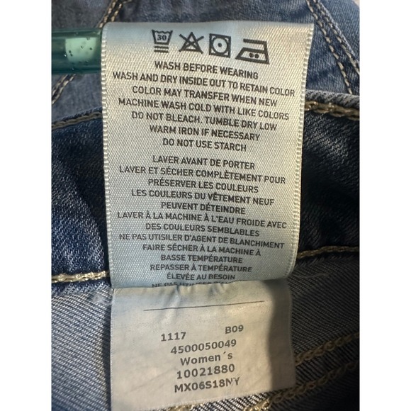 Ariat Denim Women's Straight Leg Cropped Jeans Raw Hem Medium Wash Size 30R - Picture 7 of 7